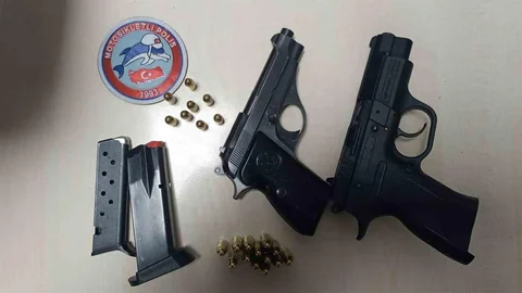 Yunus Polisleri Ruhsatsız Silah Buldu