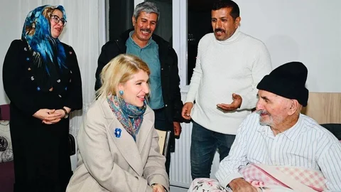 Milletvekili Ölmeztoprak Malatya'da Esnaf Ziyareti Yaptı