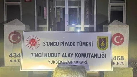 Hakkâri'de Sınırda Uyuşturucu Ele Geçirildi