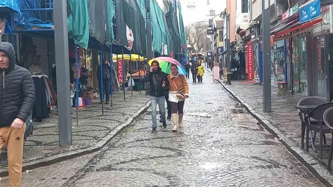 Edirne’de Yağış Başladı