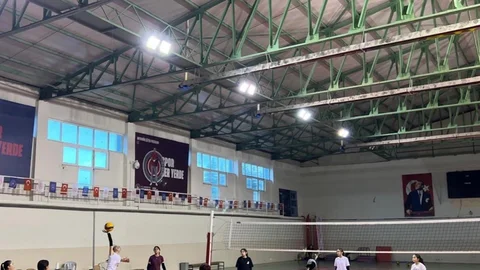 Bilecik'te Voleybol Altyapı Çalışmaları Devam Ediyor