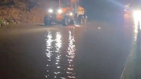 Aydın'da Sağanak Yağış Etkili Oldu