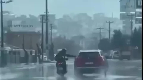 Denizli'de Motosiklet Sürücüsüne Ceza Uygulandı