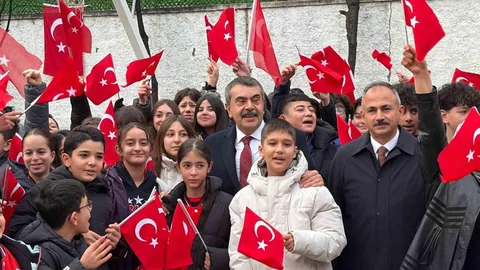 Bakan Tekin’den Milli Birlik Vurgusu