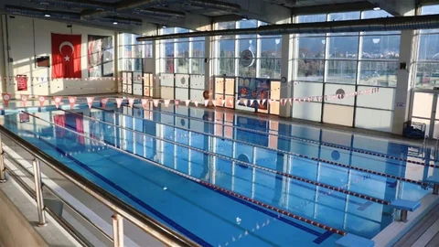 Kadınlara Özel Yüzme Kursu Başlıyor