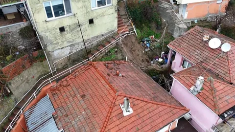 Sarıyer'de Çöken Merdiven Olayı