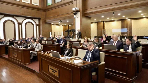 Büyükçekmece'de Belediye Meclisi Toplandı