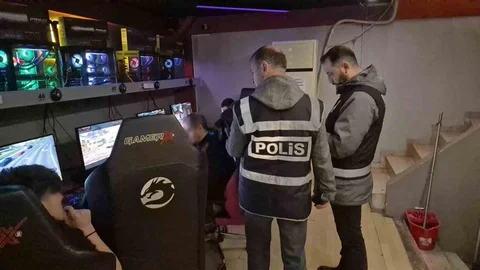 Eskişehir'de İnternet Kafe Denetimi