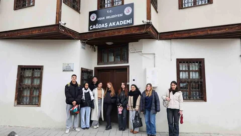 Uşak'ta Ücretsiz Üniversite Sınavı Kursları