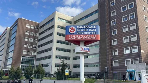 Çanakkale'de Eşine Bıçakla Saldırı