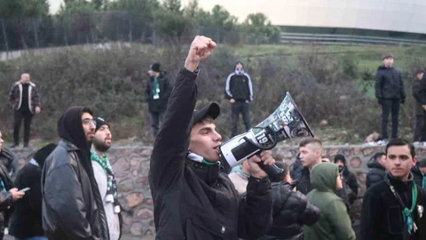 Kocaeli'de Maç Atmosferi Hazırlığı