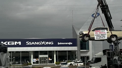 Kamyonetle Eylem Adana'da Gerçekleşti