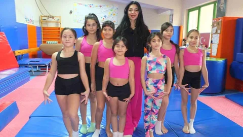 Burhaniye'de Jimnastik Kurslarına Yoğun İlgi