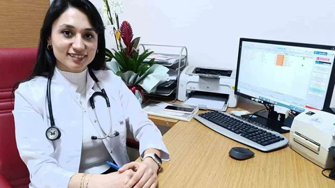 Selendi Devlet Hastanesi'nde Yeni Hekim Göreve Başladı