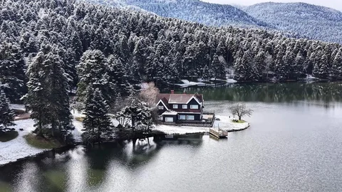 Bolu'da Kış Manzarası Gölcük Tabiat Parkı'nda