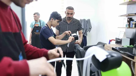 Sultangazi'de Ücretsiz Berberlik Hizmeti