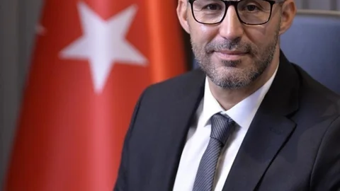 Germencik'te Devecilik Geleneği Heykelle Yaşatılacak