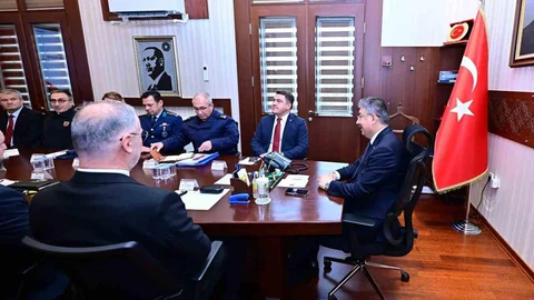 Eskişehir'de Güvenlik ve Asayiş Toplantısı