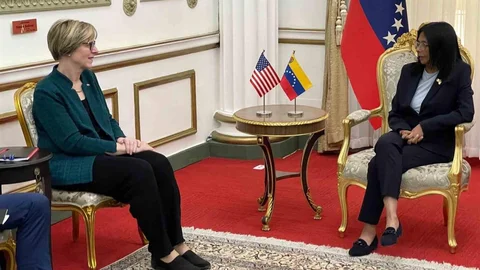 Venezuela'da Rodriguez ve ABD Temsilcisi Görüştü