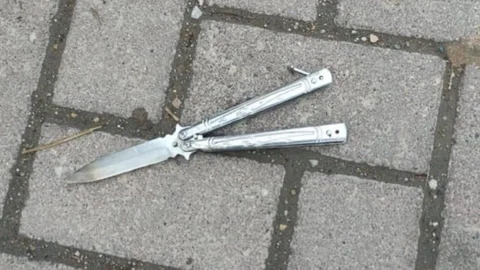 Tarsus'ta İkiz Kardeşlere Bıçaklı Saldırı