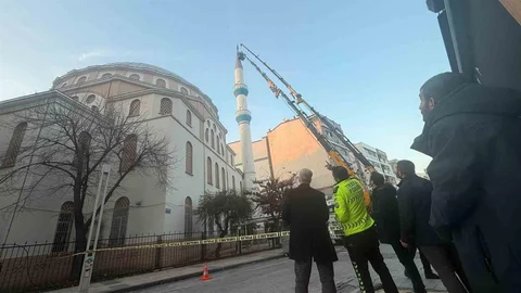 Turgutlu'da Camii Minaresi Onarıldı