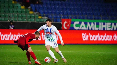 Çaykur Rizespor ile Beyoğlu Yeni Çarşı Berabere Kaldı
