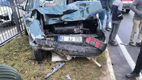 Adıyaman'da Trafik Kazası: 3 Yaralı