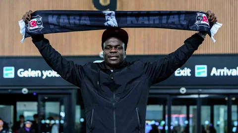 Junior Olaitan Beşiktaş'ın İlk Beninli Futbolcusu Oldu