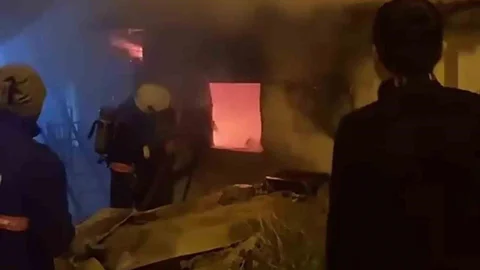 Mersin'de Ambar Yangını Paniğe Neden Oldu