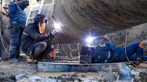 Mersin'de Su Hattı Deplase Çalışması Tamamlandı