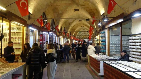 Gaziantep'te Tarihi Bedesten Yeniden Canlandı