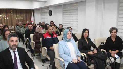 Düzce'de Teknik Personele Bitki Eğitimi