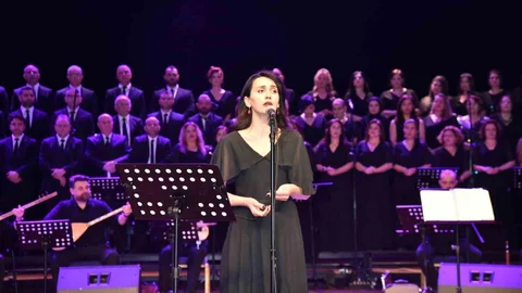 Aşık Mahzuni Türkülerle Anıldı