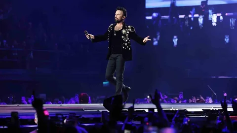 Tarkan'ın Konser Serisine Yoğun İlgi