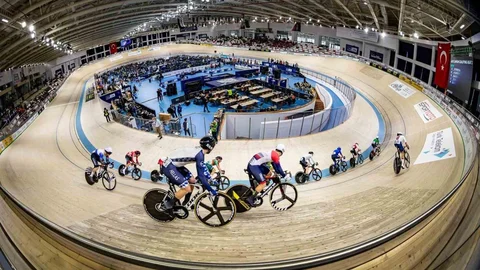 Konya'da Bisiklet Şampiyonası Heyecanı