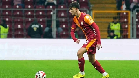 Galatasaray'da Genç Futbolcular A Takımda Forma Giydi
