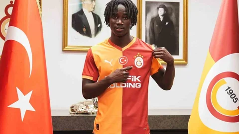 Renato Nhaga Galatasaray'a Katıldı