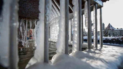 Erzurum'da Soğuk Hava Etkisini Gösteriyor