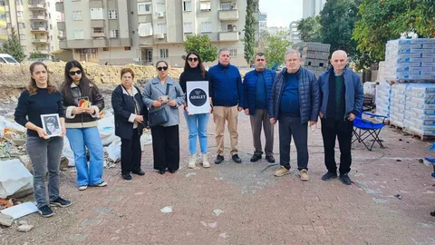 Adana'da Deprem Acısı Yeniden Yaşandı