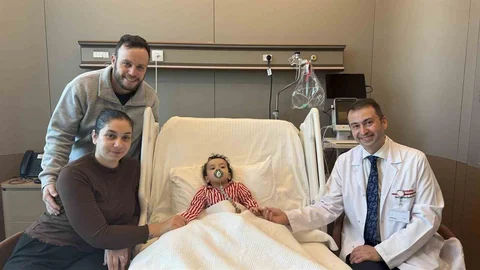 Kıbrıs'tan Gelen Küçük Kalp Sağlığına Kavuştu