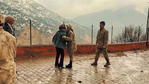 Jandarmadan Anlamlı Ziyaret Batman'da