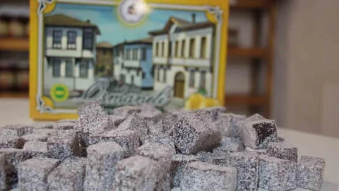 Bilecik’te Ayva ve Nar Lokumu Üretimi