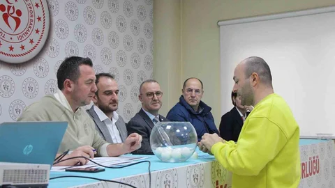 Düzce'de Voleybol Kura Çekimi Yapıldı