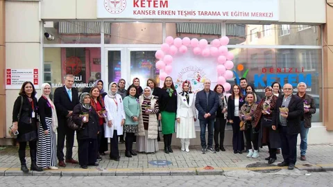 Dünya Kanser Günü'nde Hastalar Bir Araya Geldi