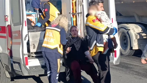 Antalya'da Zincirleme Trafik Kazası
