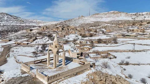 Gabar Dağı'ndaki Mağara Köyü Yeniden Canlanıyor