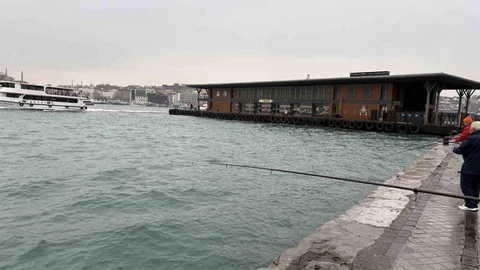 Beyoğlu Karaköy'de Kadın Cesedi Bulundu