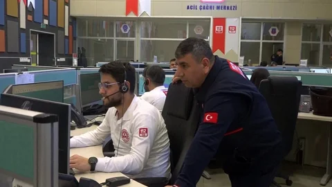 Osmaniye 112 Acil Çağrı Merkezi'nde Zor Gece