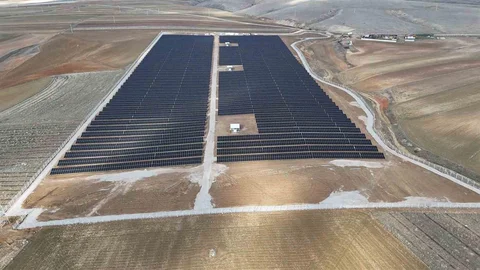 Sunar Yatırım'ın 2027 Hedefi: GES'lerle Elektrik İhtiyacını Karşılayacak