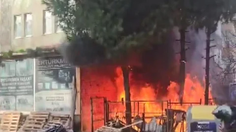 Ordu'da Depo Yangını Kontrol Altına Alındı